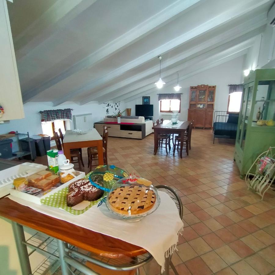 Mansarda Viti - Sguardo Su Frontone - Apartment Екстериор снимка