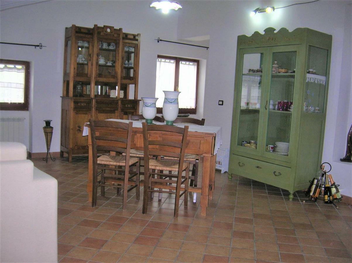 Mansarda Viti - Sguardo Su Frontone - Apartment Екстериор снимка